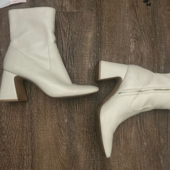 Abercrombie and Fitch “Valerie” 9.5 block hero Y2K vibe vegan leather boots EUC - Picture 5 of 16